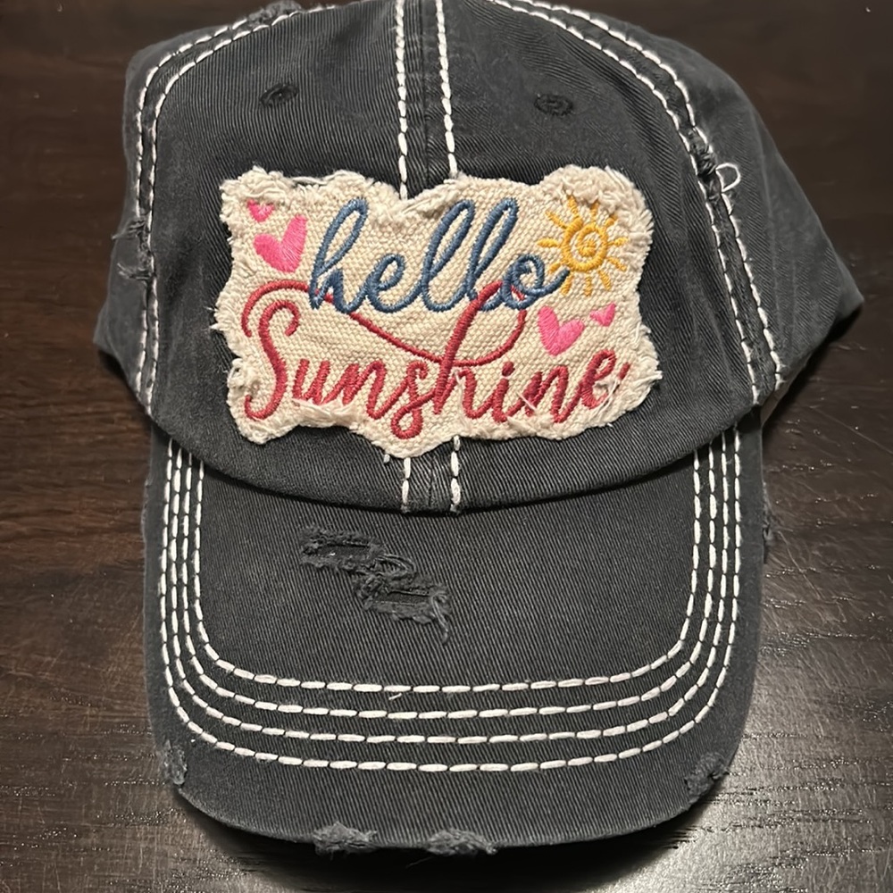 HELLO SUNSHINE VINTAGE BALLCAP